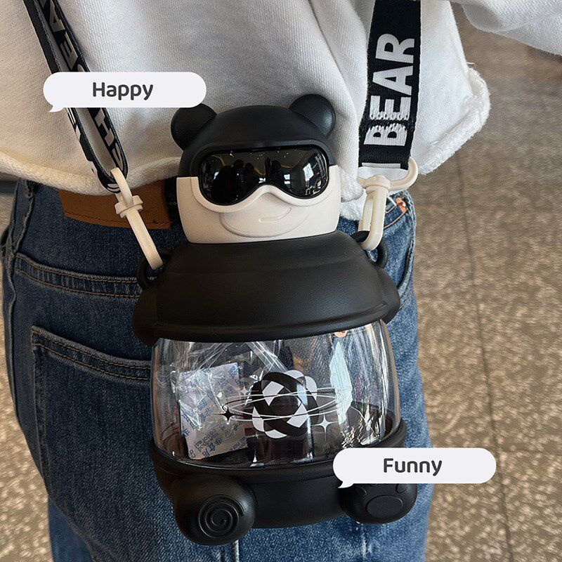 可爱墨镜儿童水杯夏季学生塑料杯大容量水壶便携高颜值宝宝吸管杯