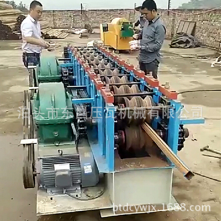 泊头圆管压方管成型设备