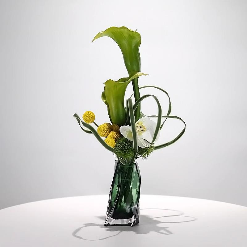 现轻奢样店板房花代艺售楼处谈桌YWO酒洽桌花马蹄莲仿真花装饰品