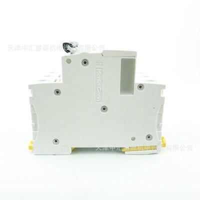 IC65N小型断气P路器A9FXEQ18302微型空开关IC65N3C2A漏电