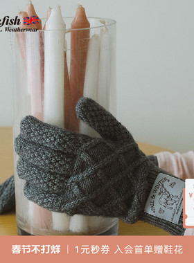 RockfishWeatherwear冬季户外骑行保暖可触屏复古菱形绞花手套
