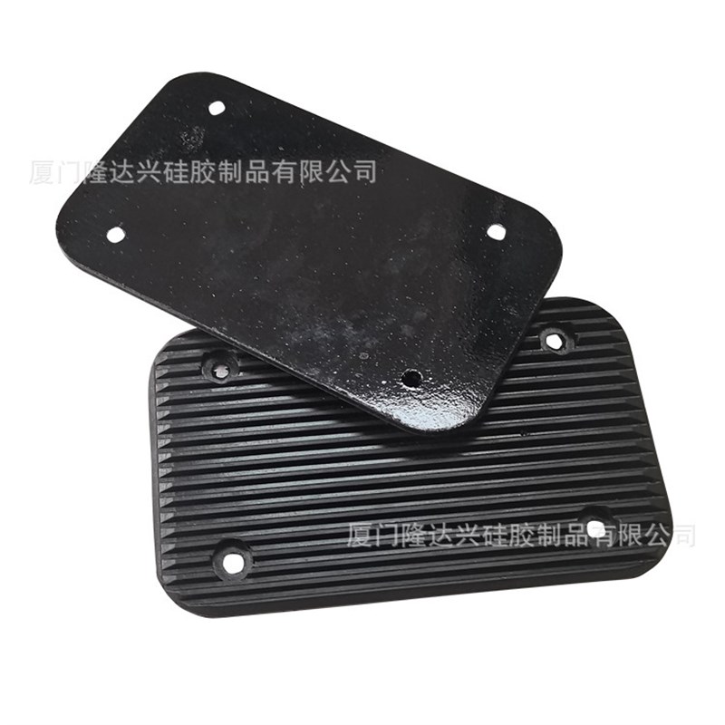 叉车属具管料夹橡胶垫钢臂夹叉车橡胶垫纸箱木箱夹橡胶烟叶夹