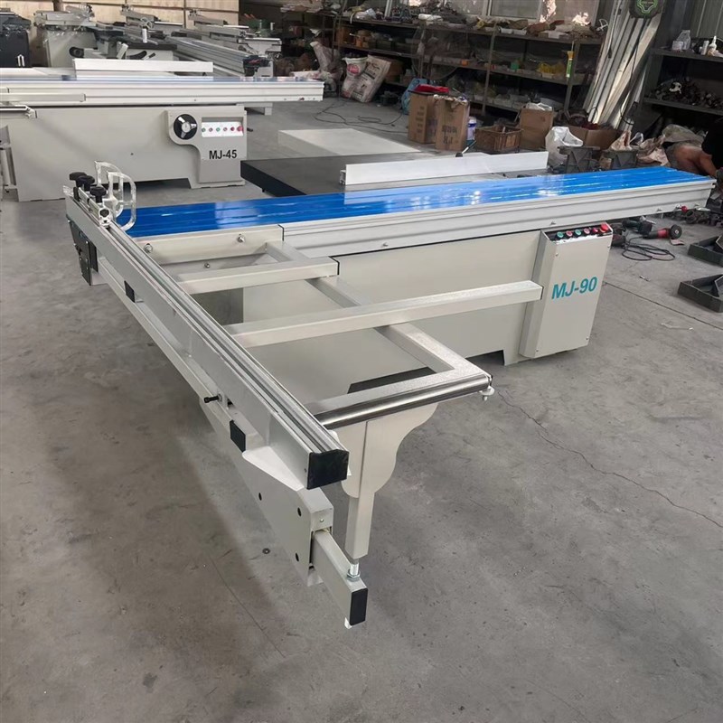 马氏结构精密裁板锯源头厂家45度90度推台锯全自动木工机械