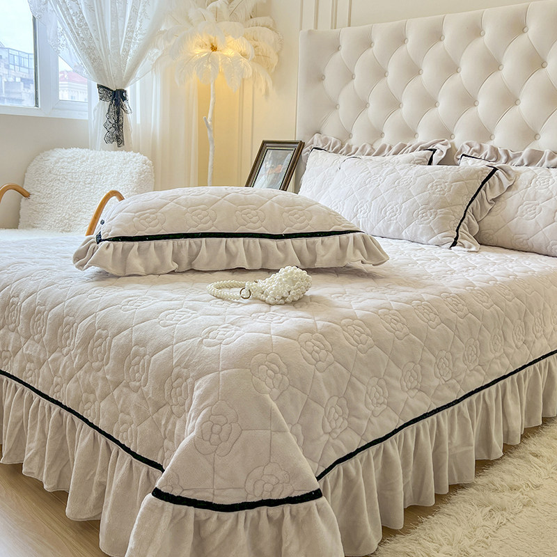 2023年新e款牛奶绒床盖四件套不跑床冬季加绒夹棉床单水晶绒三件