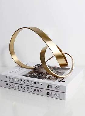 抽象轻奢金色铁艺桌面摆件简约几D何家居客厅玄关样板房装饰品