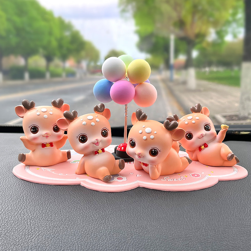 一路平安鹿汽车内饰摆件车载车内装饰E品车上用品小鹿女生2023新