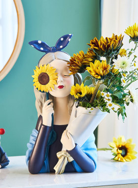 北欧轻奢创d意简约女孩摆件玄关家居客厅电视柜房间桌面装饰品