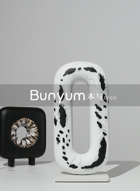 简约环形a创意摆件雕塑装饰品样板房办公室电视柜书房家居摆设