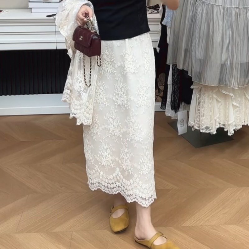 韩版高腰蕾丝镂空半身裙女2025春季新款小个子时尚减龄包臀长裙子