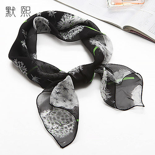 印花小方巾真丝丝巾女百搭春秋冬季薄款护脖子颈围巾韩国装饰纱巾