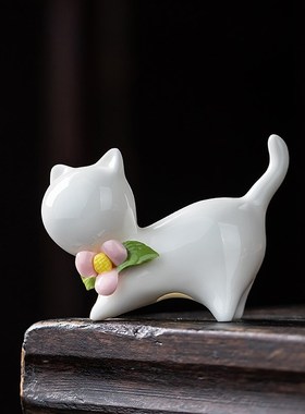 白瓷手工花情侣小猫摆件家居客厅C酒柜桌面高档捏花装饰品挂戒摆