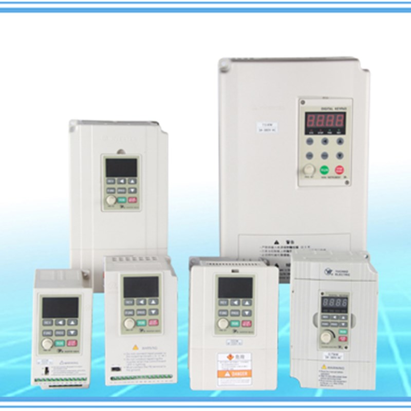 上海亚泰/禹超矢量变频器YTA0022G4T2B 3B3 2.2KW/380V原装正品