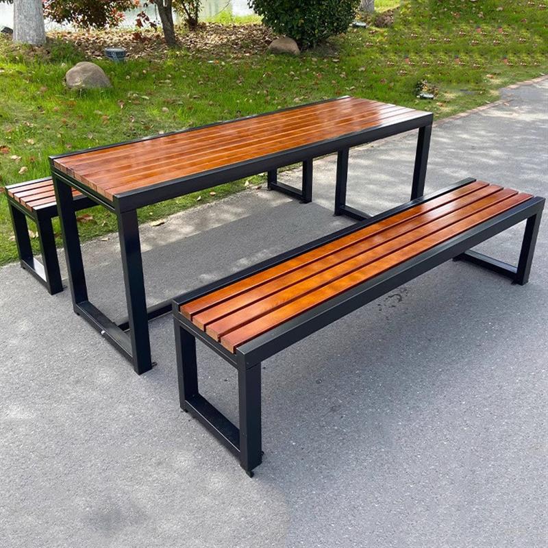 户外金属防腐桌椅子塑木休闲公园椅桌组合别墅庭院烧烤室外餐桌凳