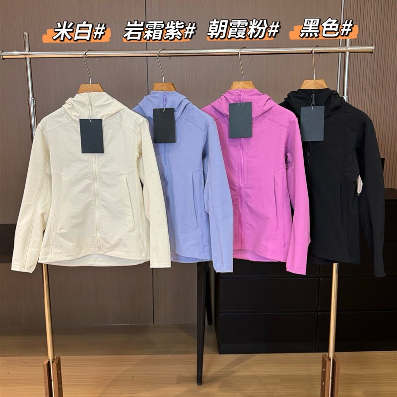 鸟2025新款秋冬季防风防泼水女连帽软壳冲锋衣户外登山徒步