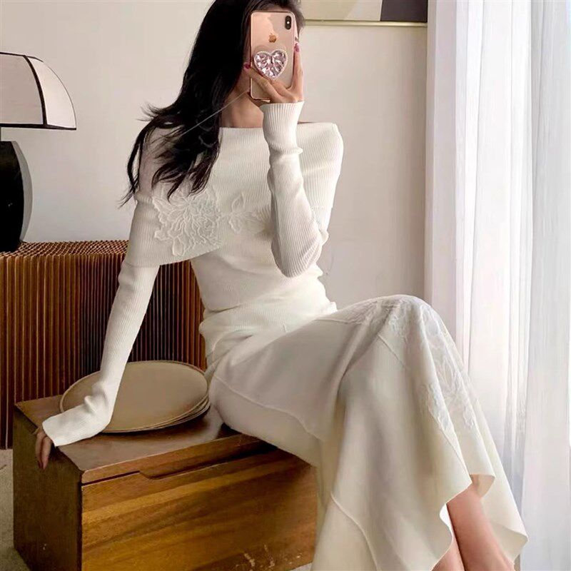 一字肩针织上衣半裙登记领证订婚衣服女平时可穿高级感两件套裙装