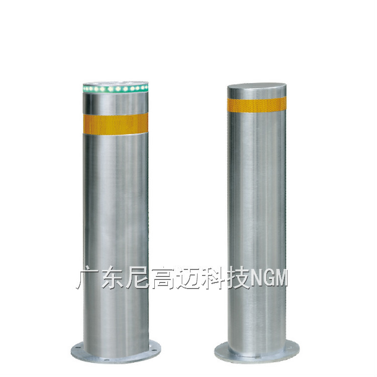 168直径不锈钢防撞路桩车挡