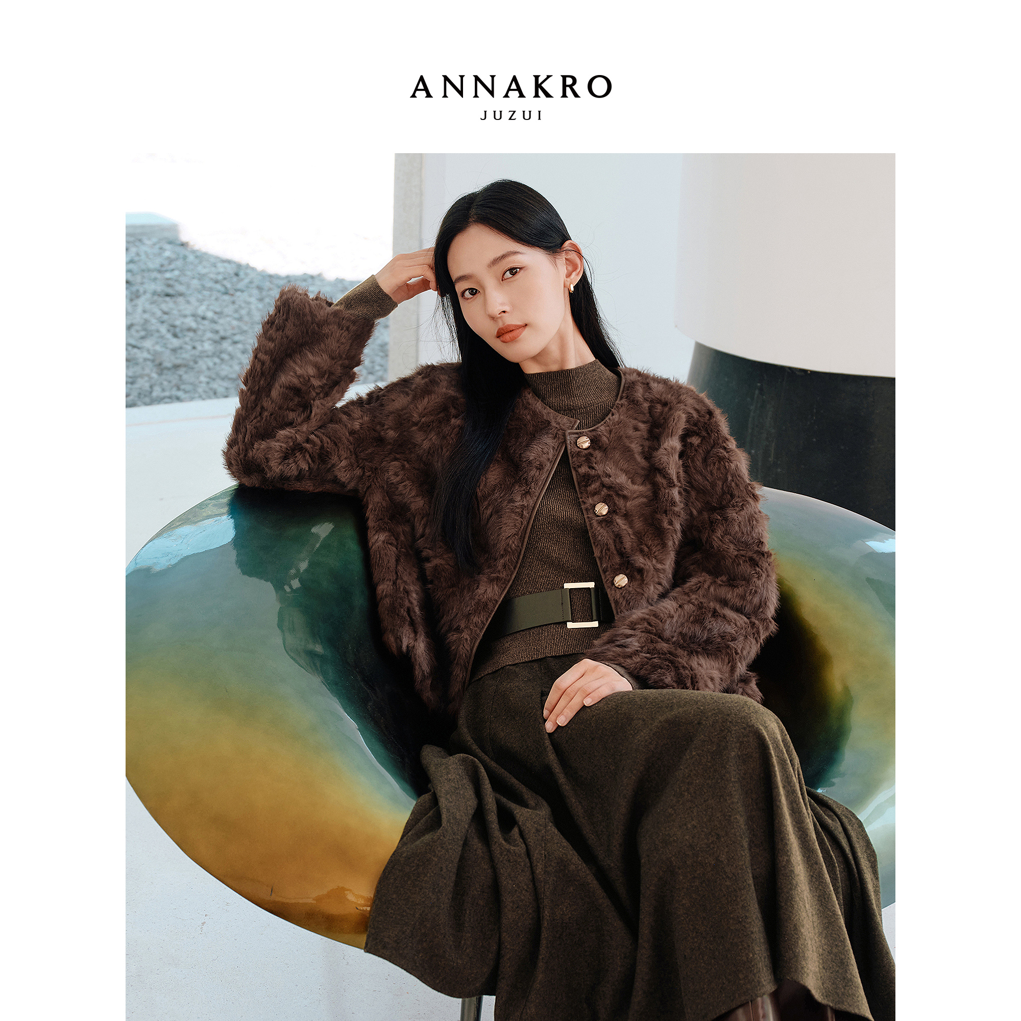 利落短款 丰盈绒感 优雅千金 多色可选