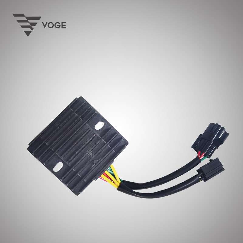 隆鑫VOGE无极机车LX350T 350T原装SR4整流器调压器