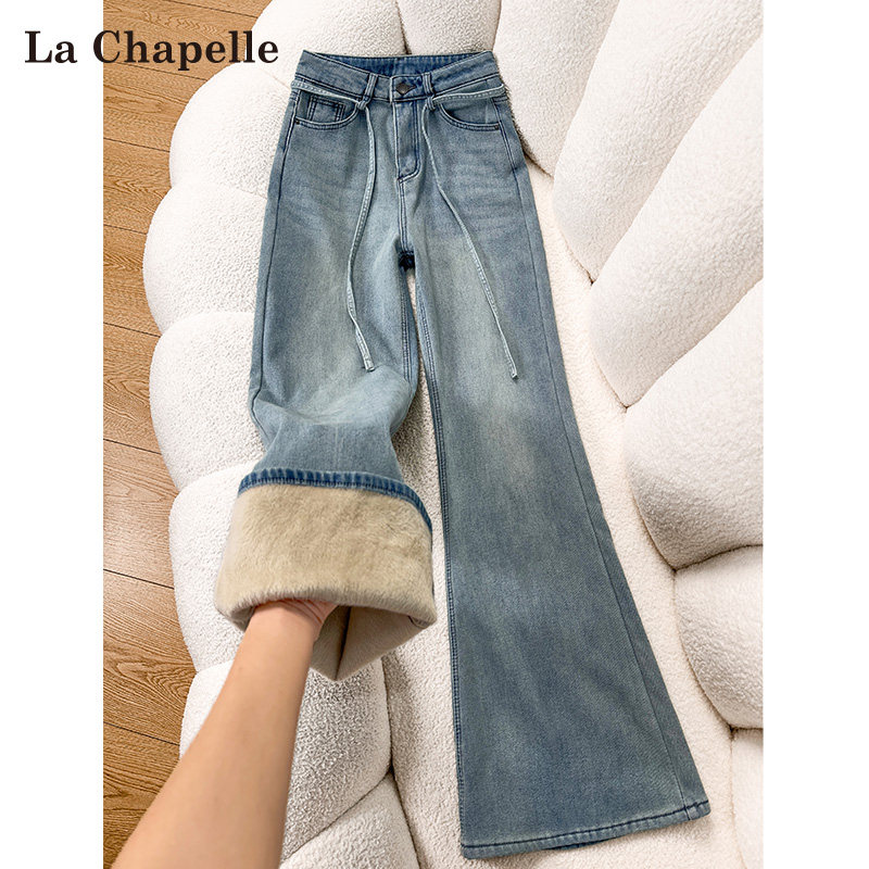 拉夏贝尔浅蓝色加绒微喇牛仔裤女