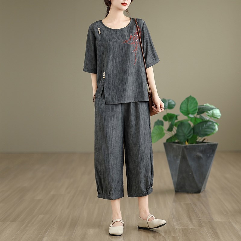 妈妈装夏装棉麻两件套装2025新款中老年女装夏季高端大气短袖上衣