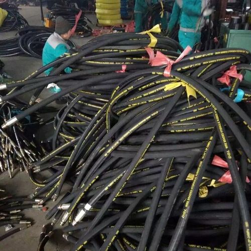 钢丝缠绕胶管钢丝编织胶管液压管油管工厂直销多层钢丝胶管