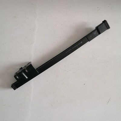 一汽解放虎VN虎V虎VH大王驾到麟V解放J6F车门玻璃划槽玻璃托架