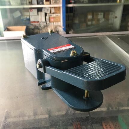 浙江亿诺智能科技一诺脚踏开关EN(LT)-5 JDK-11自复位金属壳银点