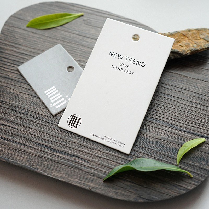 套装吊牌女装服装店价格牌免费设计彩印订做商标logo衣服卡片订做
