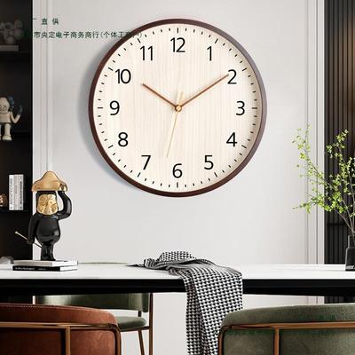 时日式挂钟实木F896H8562用025新款客厅家简约感原木奶油风墙上挂