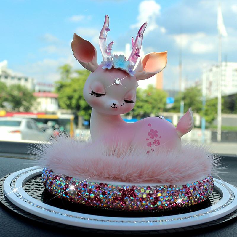 P8U一路平安件鹿汽车镶内979装饰品摆中女控台车载用品钻车上神款