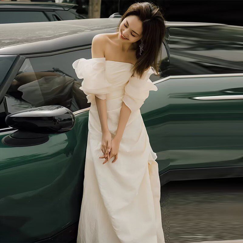 法式白色缎面仙气新娘出门迎宾轻婚纱宴会旅拍气质敬酒晚礼服裙女