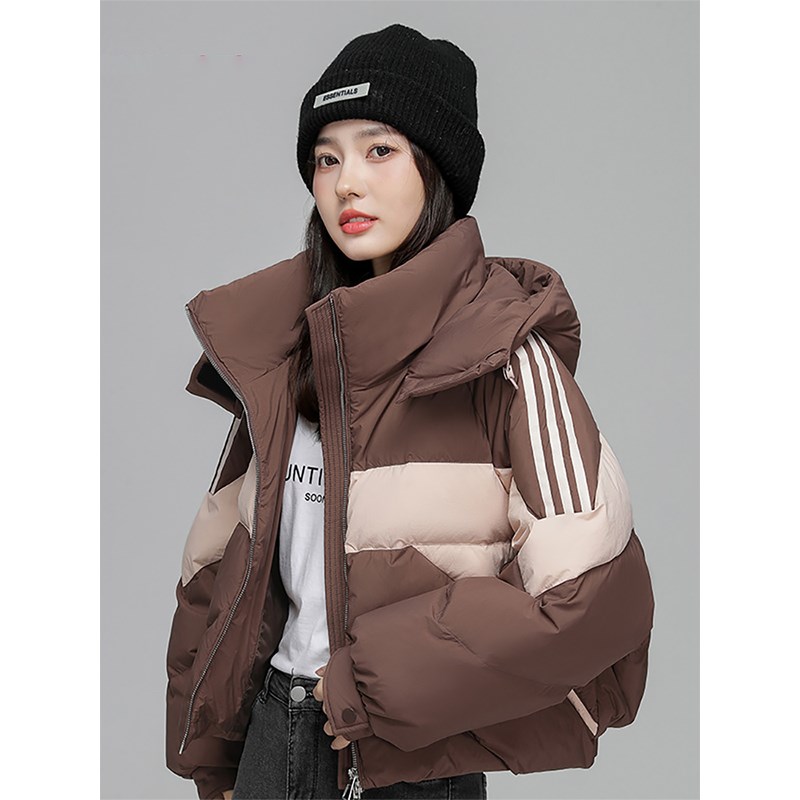 羽绒服棉服女短款2025新款冬季今年流行爆款小个子拼色面包服外套