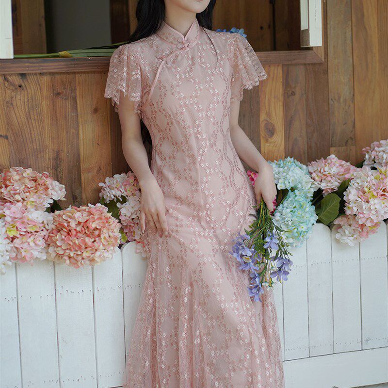 花开栀夏 粉色蕾丝鱼尾旗袍新中式改良修身显瘦少女连衣裙订婚