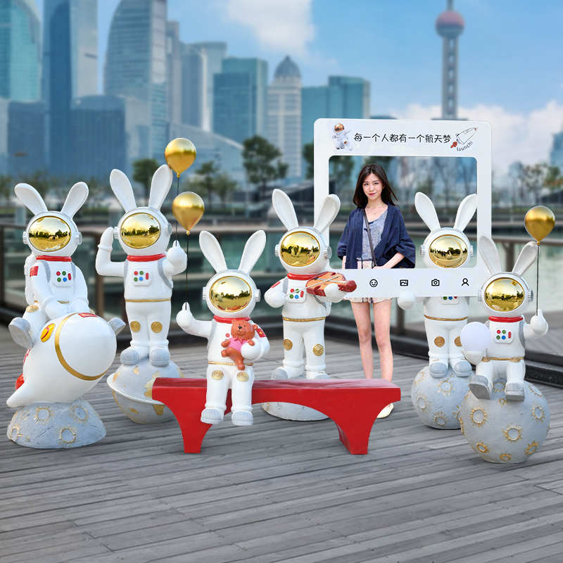 卡通宇航员兔玻璃钢太空动物A雕塑户外装饰公园商场网红大摆件