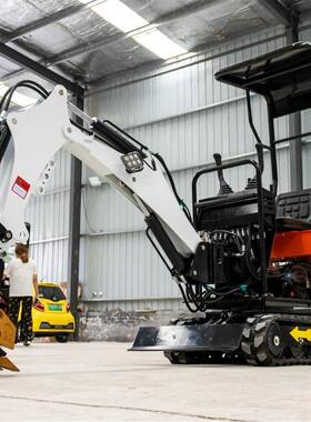 源履DRC带挖土掘机挖沟开渠回填挖棚土机头果园大翻小挖机