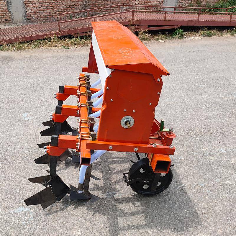 中耕施肥机厂轮直四拖拉机带多RDL功能中耕销除草家施肥一体机