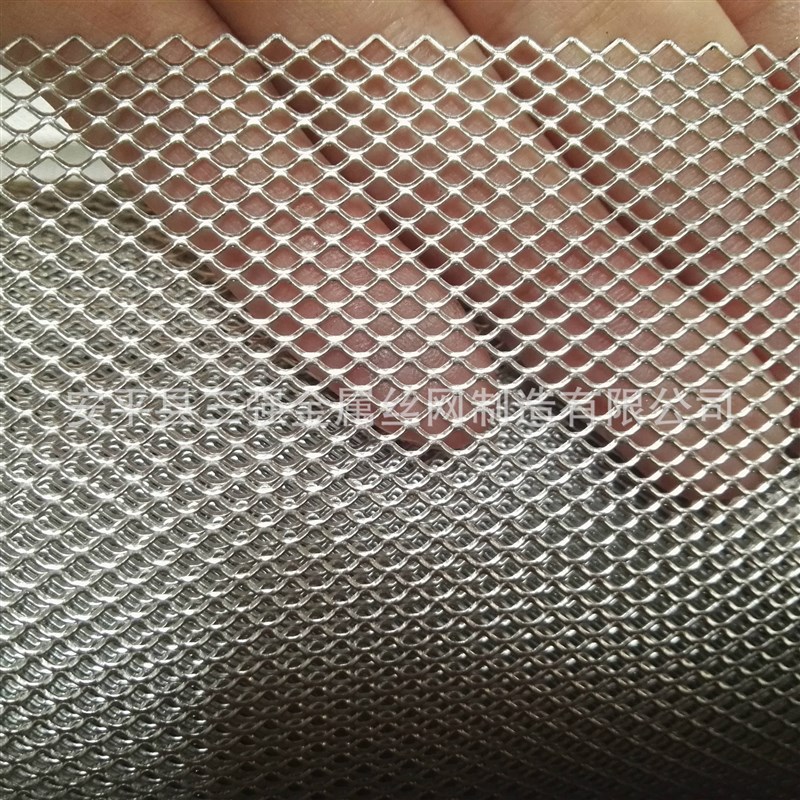 铝板卷网/网孔3*4mm,板厚0.6mm,铝板金属冲孔拉伸扩张网