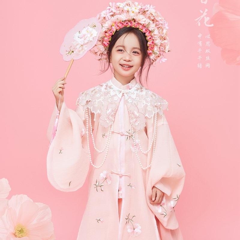 簪花儿童摄影服装影楼拍照主题2024年新款粉色网红古风汉服裙子衣