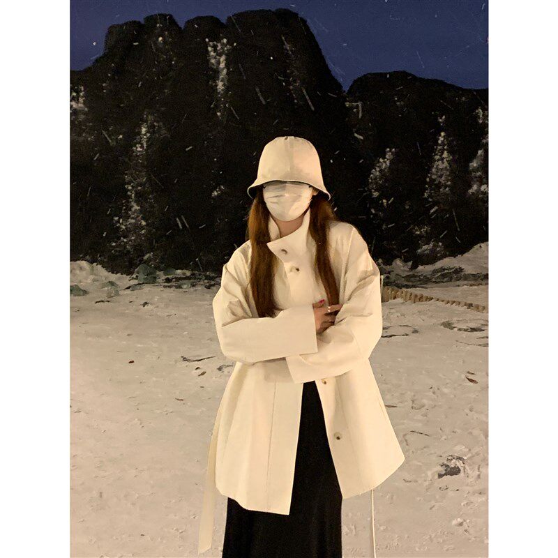 韩系米杏色风衣外套女2025春秋新款宽松小个子立领短款英伦风大衣