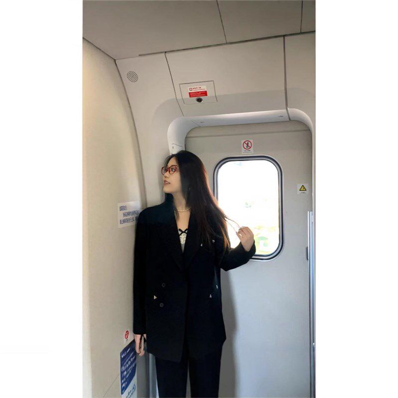 胖mm设计感宽松休闲百搭西装外套女2025春秋大码显瘦气质西服上衣