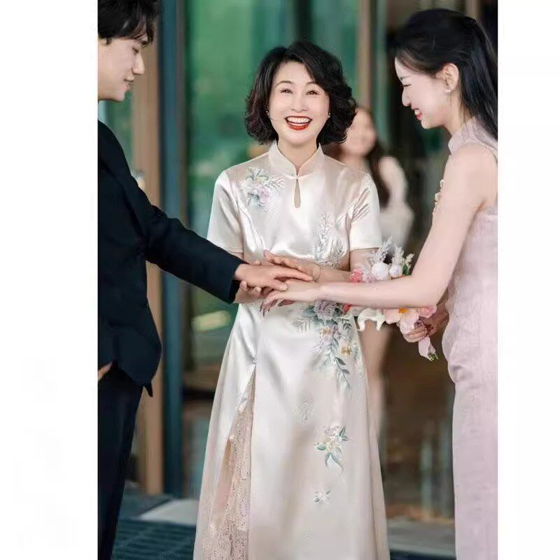 妈妈婚宴旗袍礼服新中式年轻气质款喜婆婆高端短袖日常可穿连衣裙