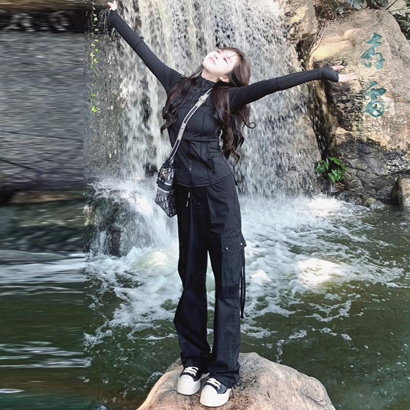 黑色工装裤女春秋2024新款女款美式小个子直筒美式复古冲锋登山裤