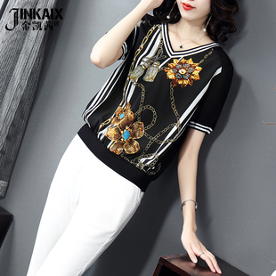 黑色t恤短袖宽松2022夏大码女装新款欧货雪纺V领上衣设计感女小众