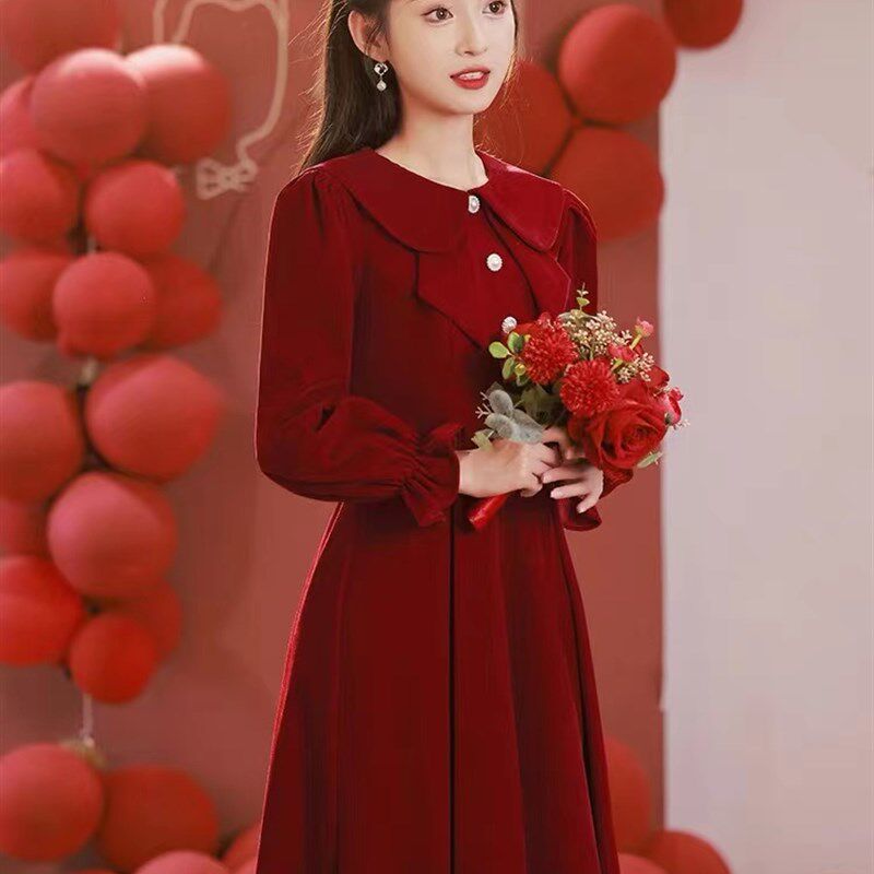 敬酒服新娘2024年秋冬新款大码胖mm高级感遮肚子订婚礼服连衣裙女