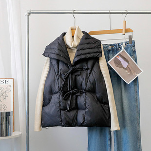 2023秋冬新款宽松中式盘扣羽绒服女马甲短款大翻领百搭马夹厚外套
