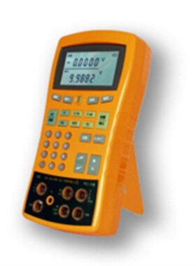 HT825-D 多功能过程校验仪 一种手持式电池供电的过程校验仪表