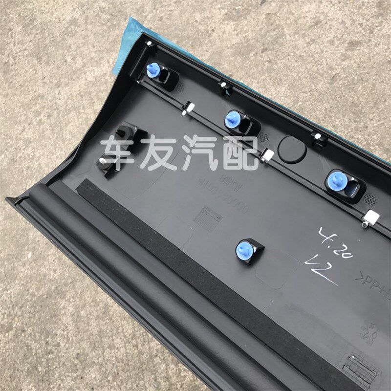适配标致4008 标志5008车门防擦条 车门装饰条 防W撞条 车身亮条