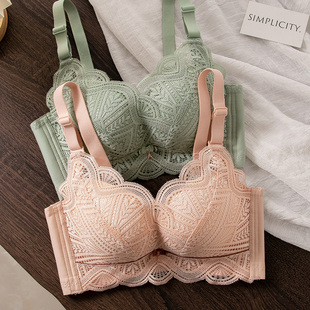 小胸加厚6cm上托显大聚拢内衣B女无钢圈收副乳调整型平胸专用文胸
