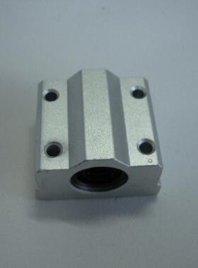 直线轴承箱式单元滑块SCS13UU/镀铬光轴导轨用