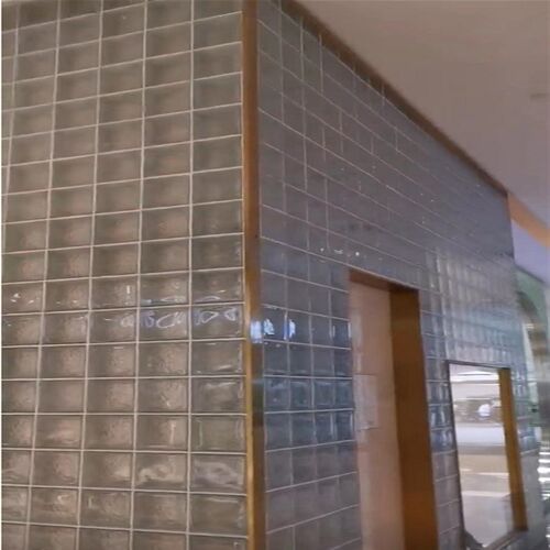 超白拐角玻璃砖 玻n璃砖隔断墙 玄关 电视背景 玻璃透光墙